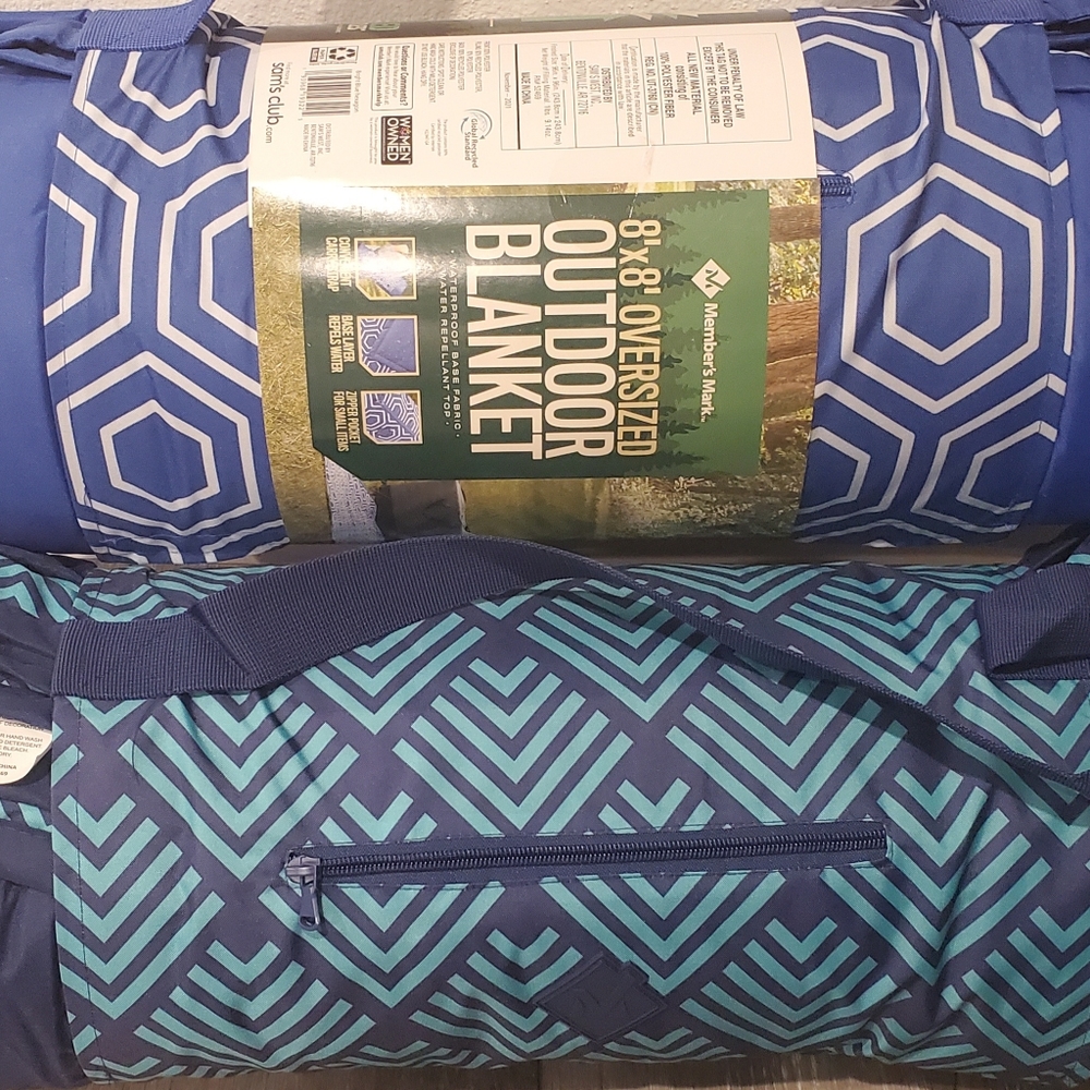 Member's Mark Out Door Blanket,  Oversized 8'x8' SOLD OUT!!!